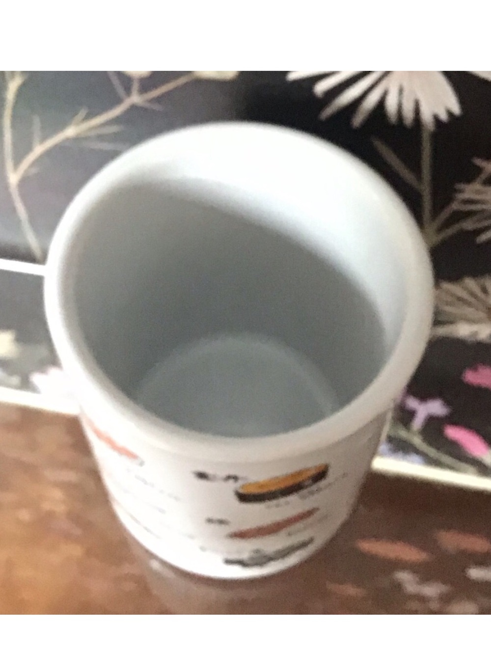 Two tea or espresso cups sushi bundle lot - Picture 3 of 5